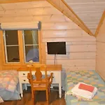 Haapaniemen Hirsikartano Guesthouset Iisalmi