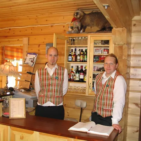 Haapaniemen Hirsikartano